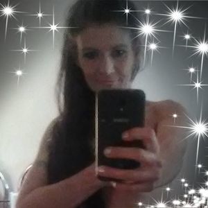 Meet your Posher, Angie